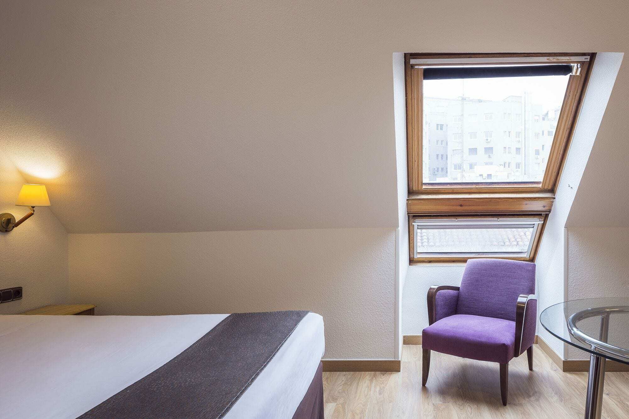 Apartamentos Leganitos Madrid Eksteriør billede