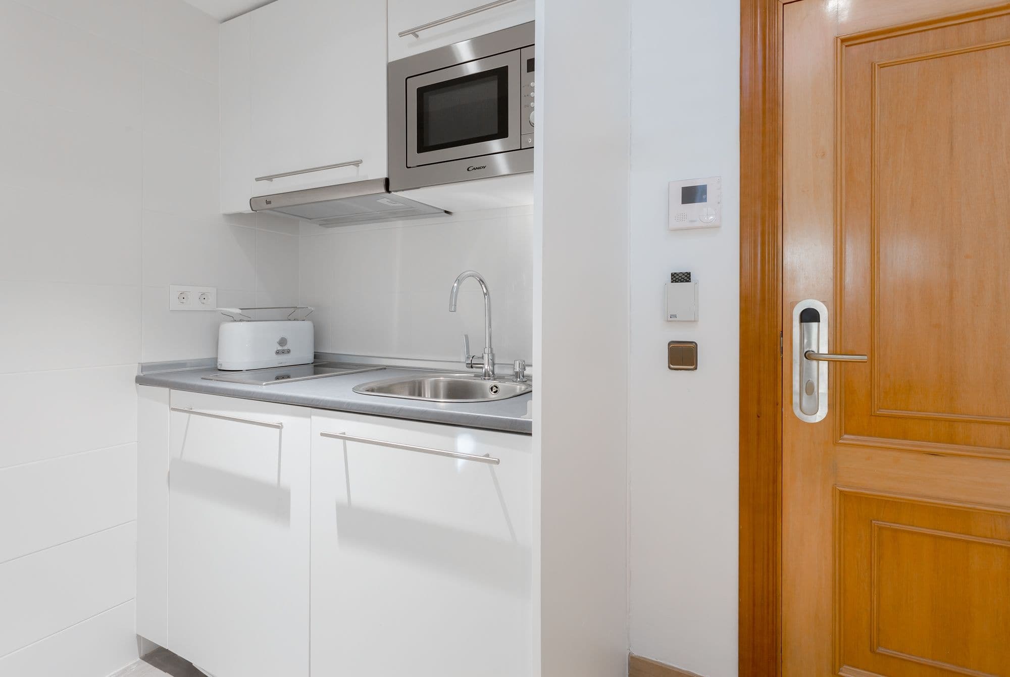 Apartamentos Leganitos Madrid Eksteriør billede